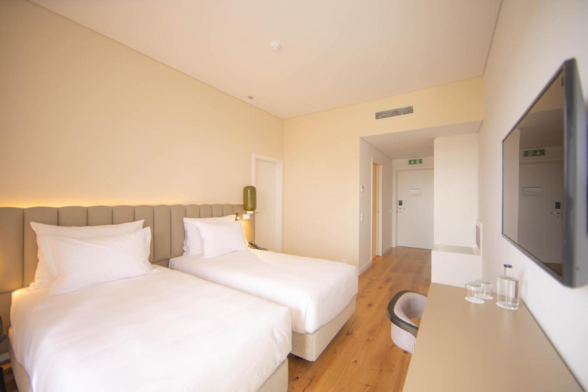 Sines Sea View Business & Leisure Hotel מראה חיצוני תמונה